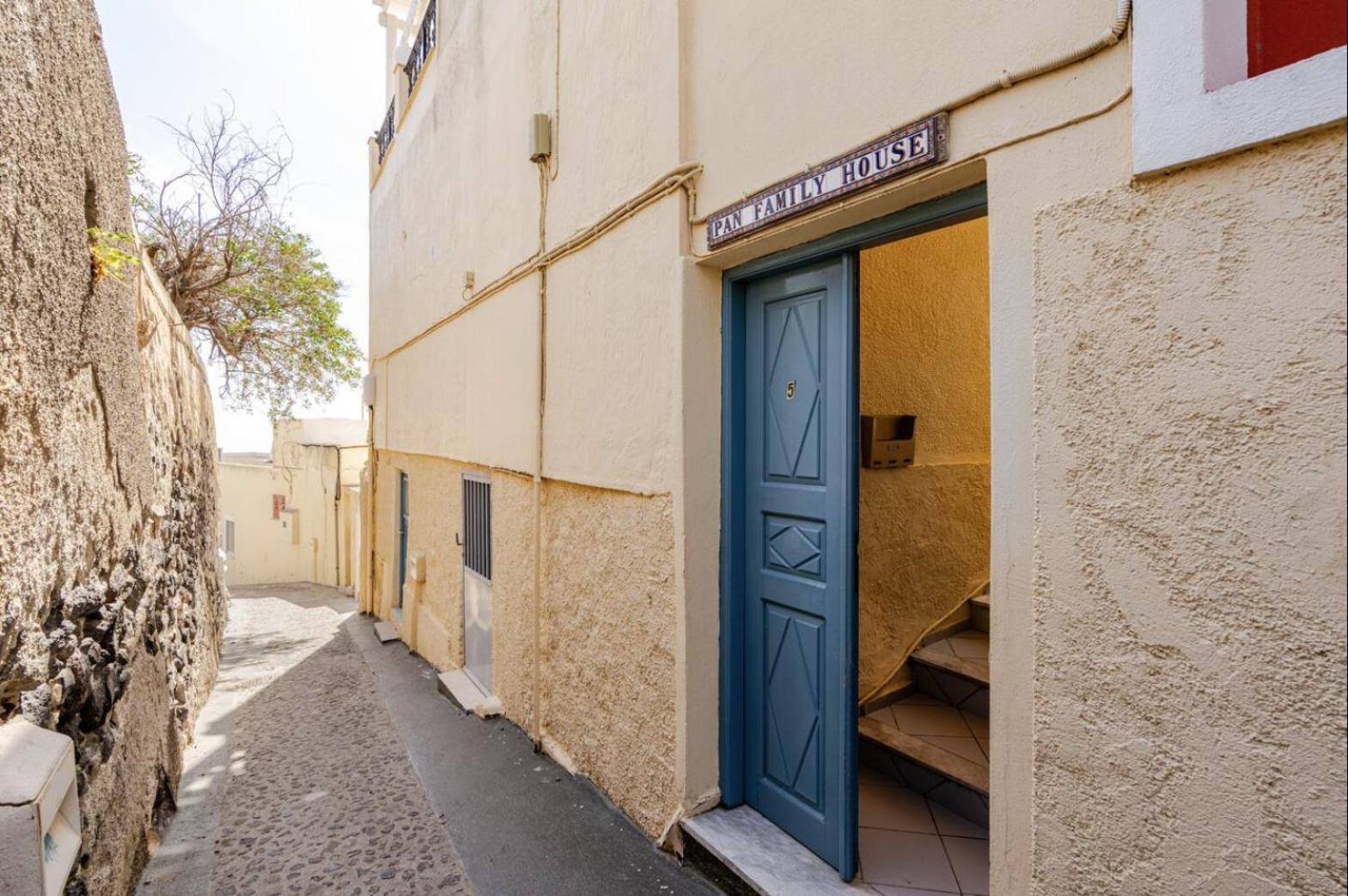 Apartmán Pan Family House Fira  Exteriér fotografie
